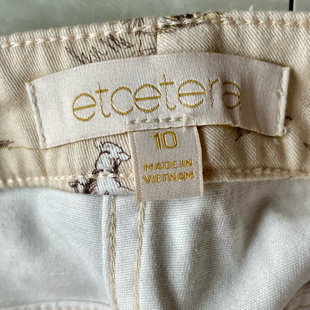 Etcetera Scenic Print Beige Pants - Picture 4 of 6